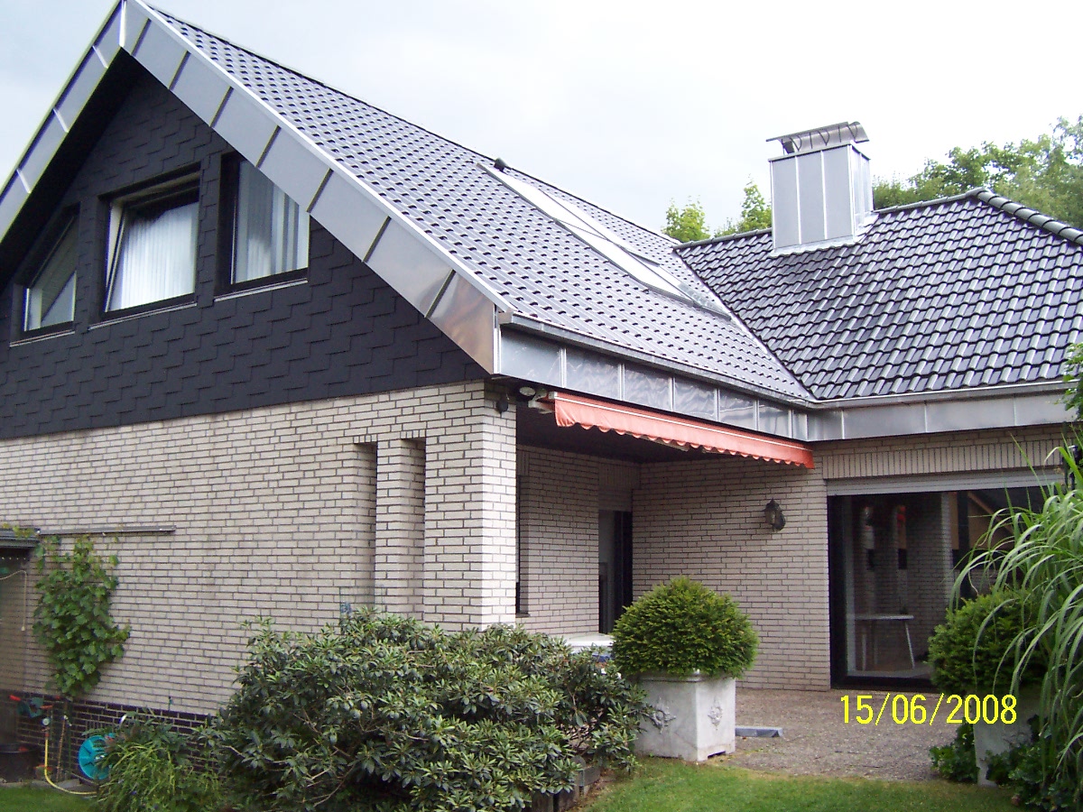 superhouse